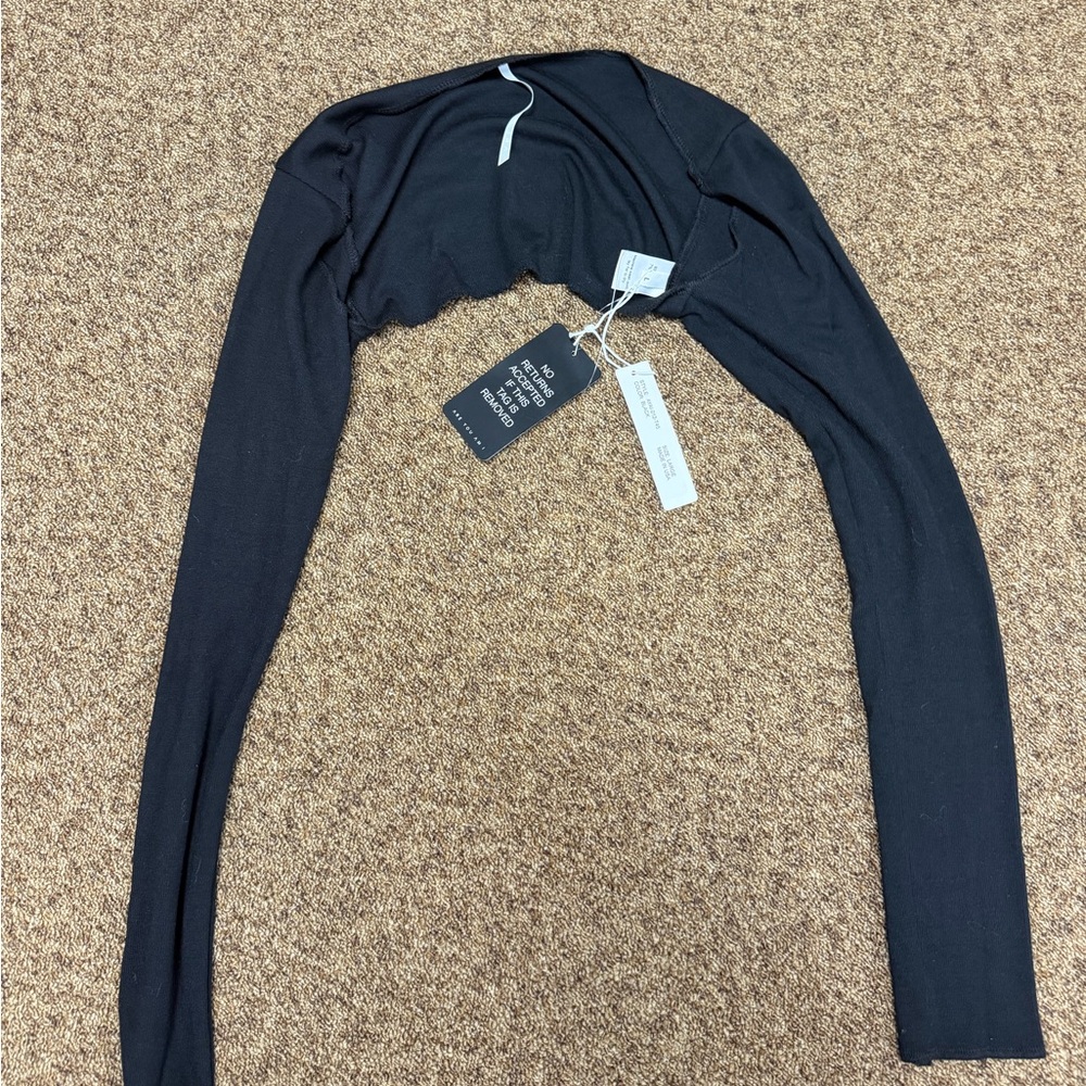 ARE YOU AM I Black Long Sleeve Top
